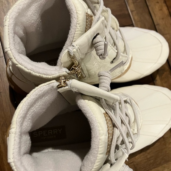 Sperry Winter Boot - Picture 3 of 6